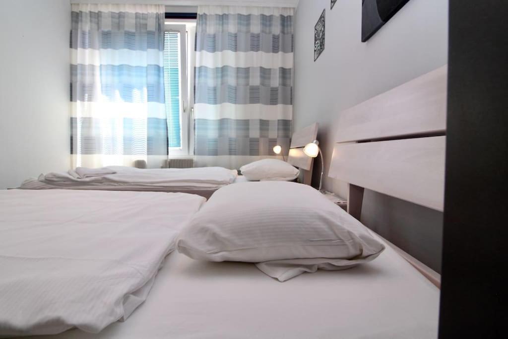 Cozy Apartment Free Parking Wien Eksteriør bilde