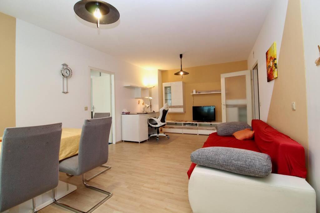 Cozy Apartment Free Parking Wien Eksteriør bilde